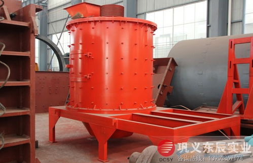 15年專(zhuān)業(yè)鑄造錘頭式復(fù)合破碎機(jī)