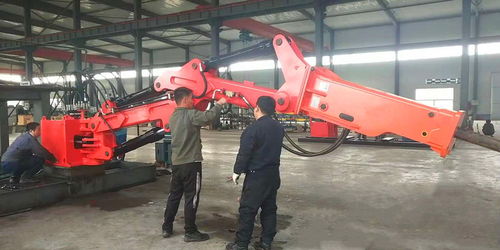 錘式固定式液壓破碎站在砂石骨料廠破碎機(jī)料倉口的應(yīng)用 優(yōu)缺點分析